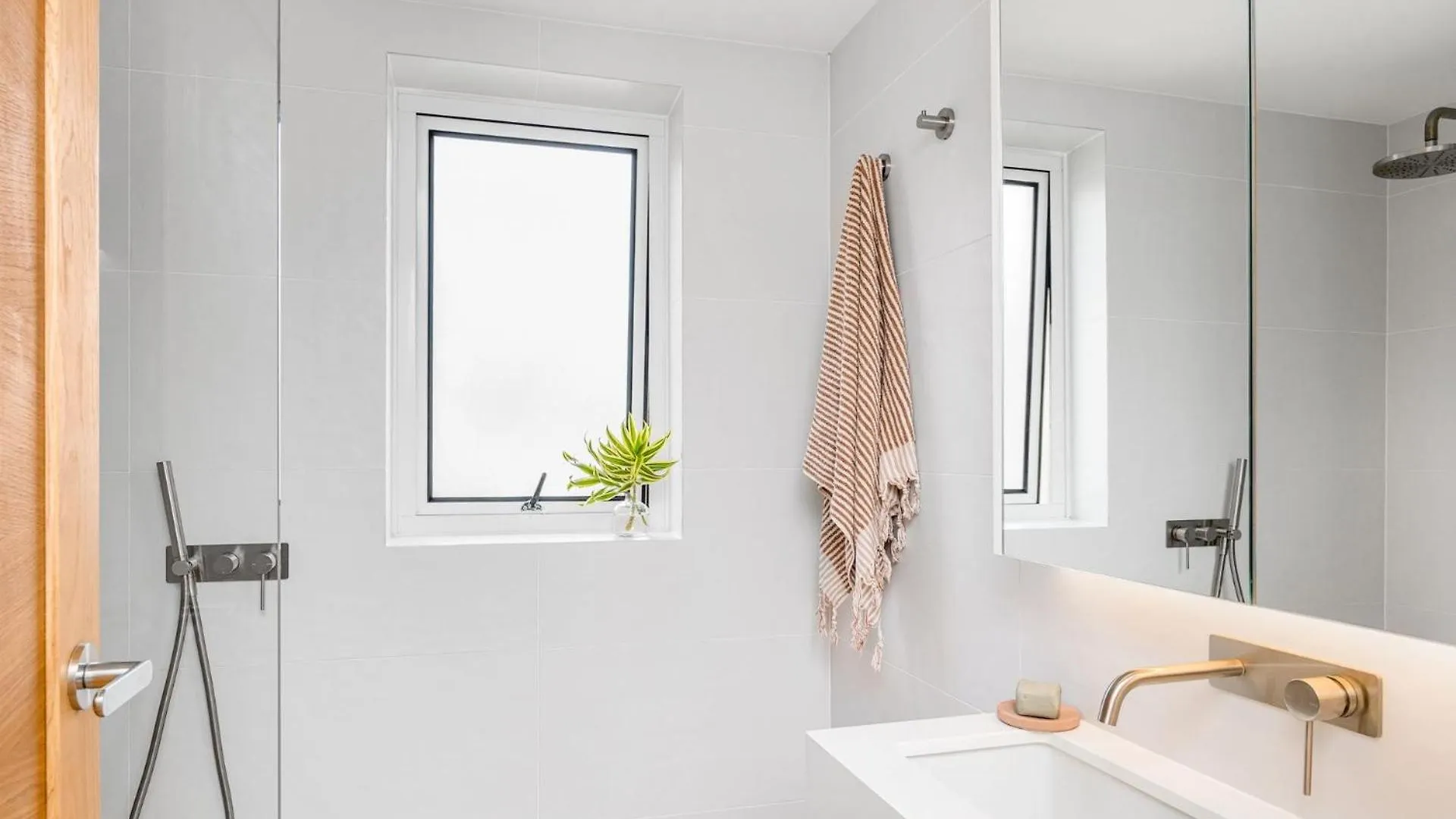 Orion Unit 4 Apartment Gold Coast