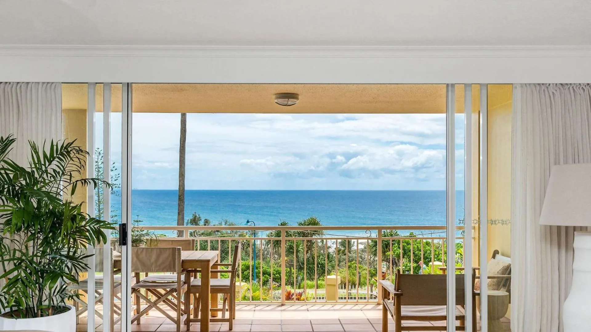 Orion Unit 4 Apartment Gold Coast