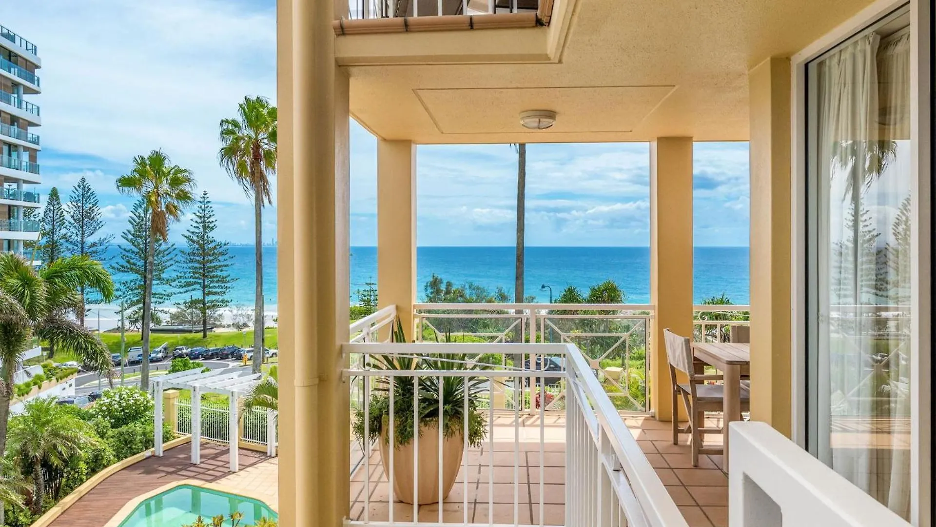 Orion Unit 4 Apartment Gold Coast Australia
